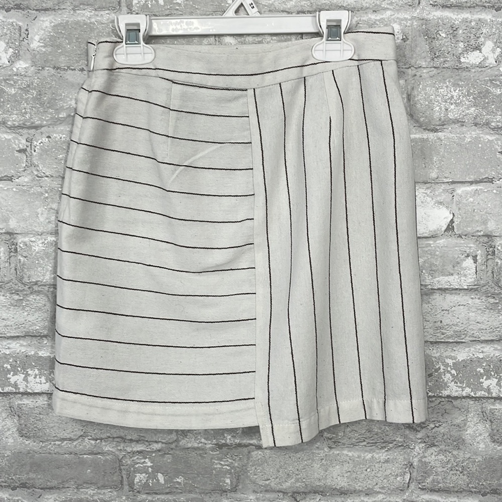 Urban Outfitters Contrast Striped Mini Skirt - Picture 3 of 7